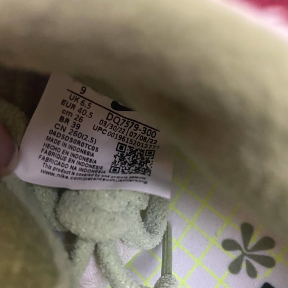 Nike Dunk Low Green Fleece - DQ7579-300 - Picture 15 of 16